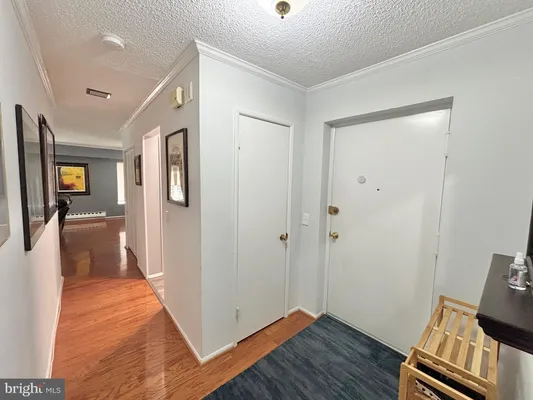 Property Slideshow image 2 of 27 | 15111 glade dr 12-3d, Silver Spring, MD, 20906