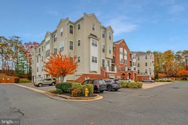 Property Slideshow image 3 of 46 | 8615 wandering fox trl unit 405, Odenton, MD, 21113