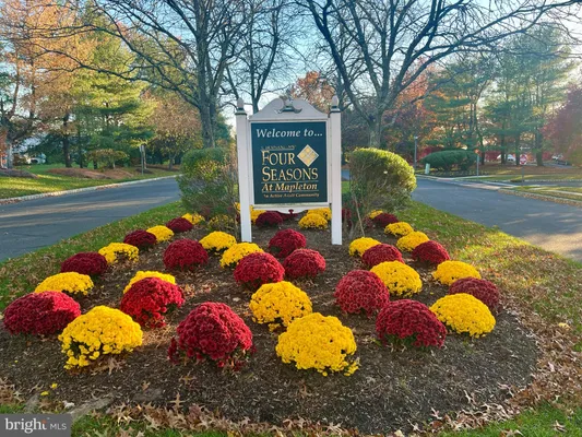 Property Slideshow image 3 of 4 | 43 barbary ln, Columbus, NJ, 08022