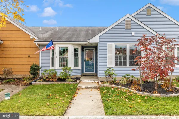 Property Slideshow image 3 of 54 | 6905 chokeberry ct, Frederick, MD, 21703