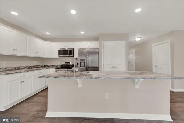 Property Slideshow image 2 of 28 | 13946 patriot way, Hagerstown, MD, 21740