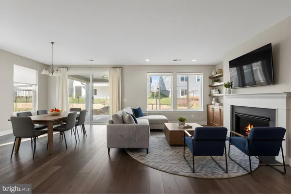 Property Slideshow image 3 of 37 | 118 viceroy way, Lake Frederick, VA, 22630