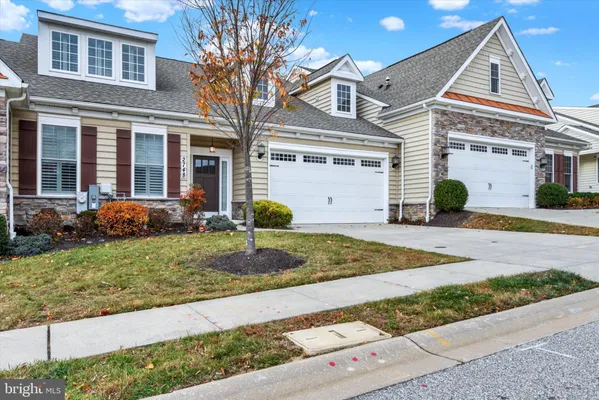 Property Slideshow image 2 of 29 | 2748 vistas dr # 11, Manchester, MD, 21102