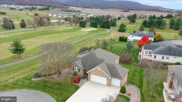 Property Slideshow image 3 of 82 | 6396 saucon valley dr, Fayetteville, PA, 17222