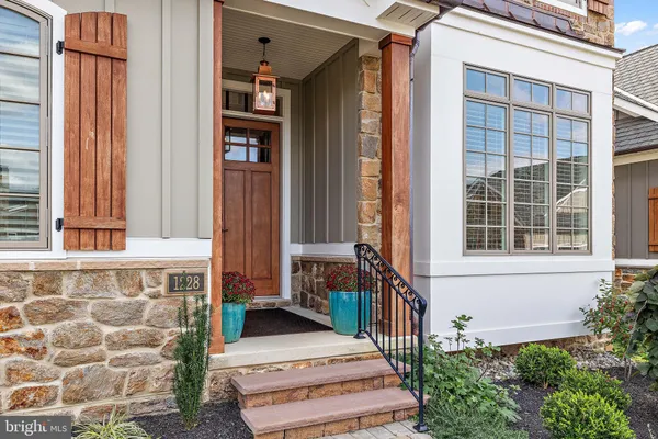 Property Slideshow image 3 of 50 | 1228 coulee way # 13, Wilmington, DE, 19803