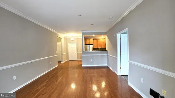 Property Slideshow image 3 of 34 | 1121 colts cir p, Lawrenceville, NJ, 08648