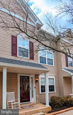 Property Slideshow image 2 of 38 | 311 goldenrod ct 175, Warrington, PA, 18976