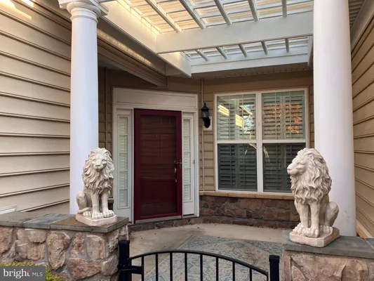 Property Slideshow image 3 of 14 | 20432 island west sq, Ashburn, VA, 20147