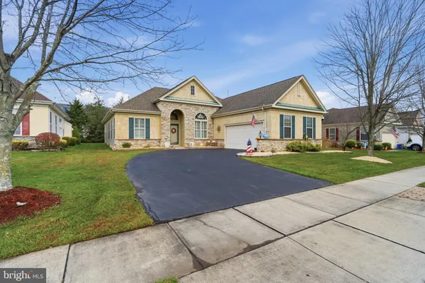 Property Slideshow image 3 of 51 | 37 mission way, Barnegat, NJ, 08005