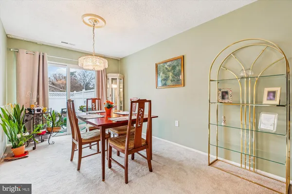 Property Slideshow image 3 of 33 | 15205 tottenham ter # 24-b, Silver Spring, MD, 20906