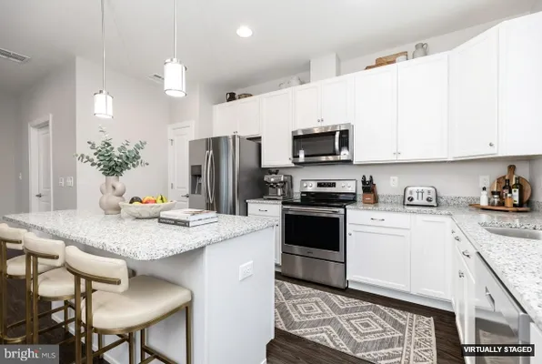 Property Slideshow image 3 of 42 | 1415 whispering woods rd, Middletown, DE, 19709