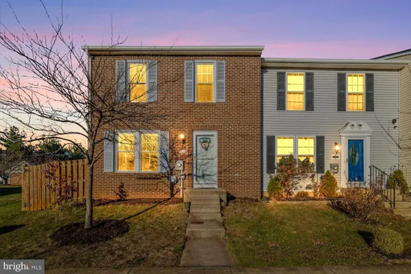 Property Slideshow image 3 of 55 | 215 stull ct, Thurmont, MD, 21788