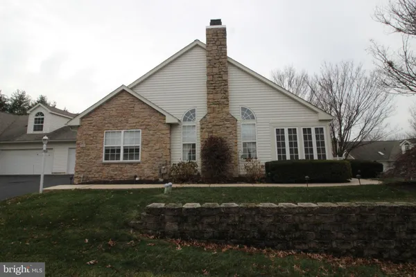 Property Slideshow image 2 of 31 | 112 beckett ct, Souderton, PA, 18964