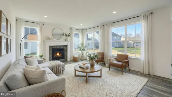 Property Slideshow image 3 of 28 | 131 sunrise ln, Ephrata, PA, 17522