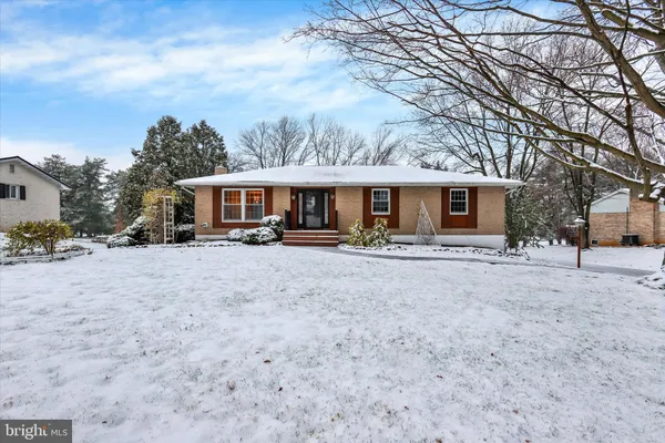 Property Slideshow image 2 of 29 | 3821 club house dr, Fayetteville, PA, 17222