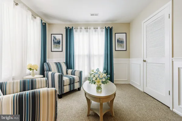 Property Slideshow image 2 of 21 | 1604 steeplebush ter # b, Mount Laurel, NJ, 08054