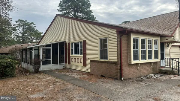 Property Slideshow image 2 of 14 | 5 pembroke la a a, Whiting, NJ, 08759