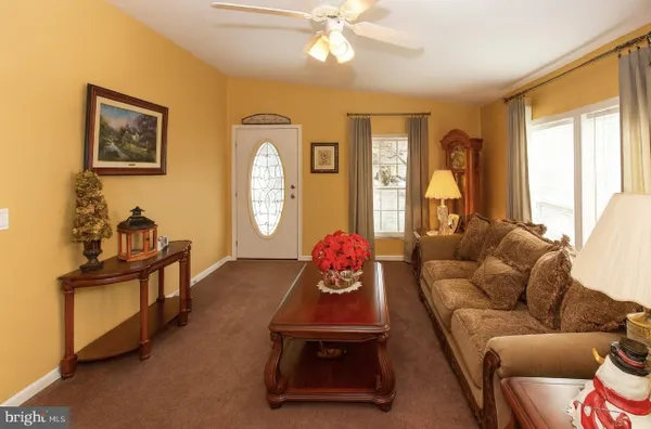 Property Slideshow image 3 of 34 | 303 carver ln, Royersford, PA, 19468