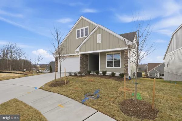 Property Slideshow image 2 of 35 | 112 betony ct, Lake Frederick, VA, 22630