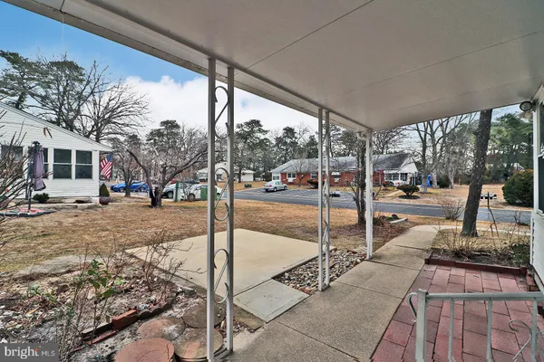 Property Slideshow image 3 of 24 | 5 valley stream dr b, Whiting, NJ, 08759