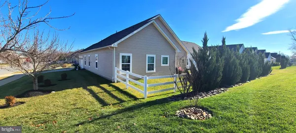 Property Slideshow image 2 of 15 | 4931 shoal creek ln, White Plains, MD, 20695