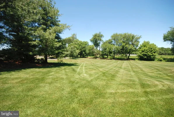 Property Slideshow image 2 of 47 | 1 mayfaire cir, Westampton, NJ, 08060