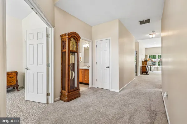 Property Slideshow image 3 of 31 | 38 wagon wheel ln, Columbus, NJ, 08022