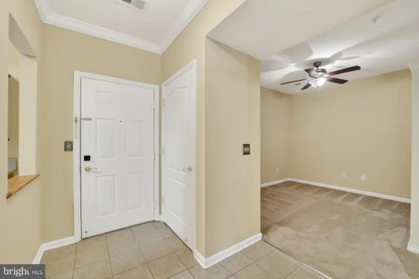 Property Slideshow image 2 of 23 | 8615 wandering fox trl 305, Odenton, MD, 21113