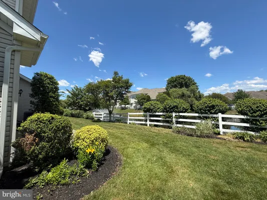 Property Slideshow image 3 of 35 | 49 ables run dr, Absecon, NJ, 08201