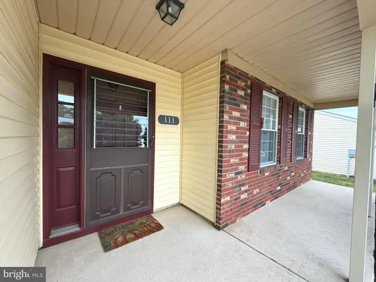 Property Slideshow image 3 of 39 | 111 carriage hill ct, Columbus, NJ, 08022