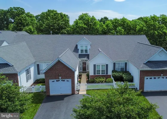 Property Slideshow image 3 of 49 | 1503 tarrington way, Hatfield, PA, 19440