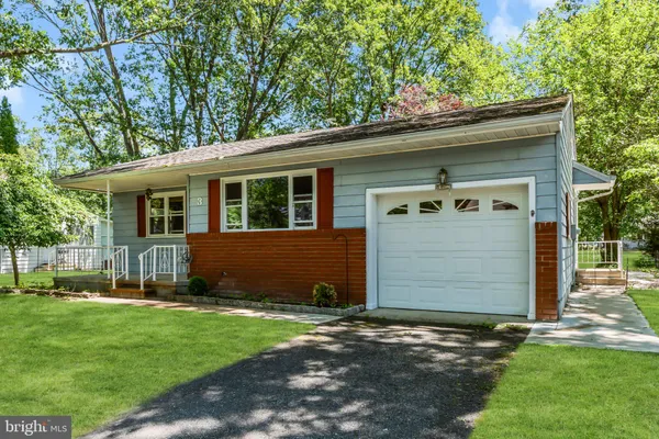 Property Slideshow image 2 of 26 | 3 idaho dr, Manchester Twp, NJ, 08759