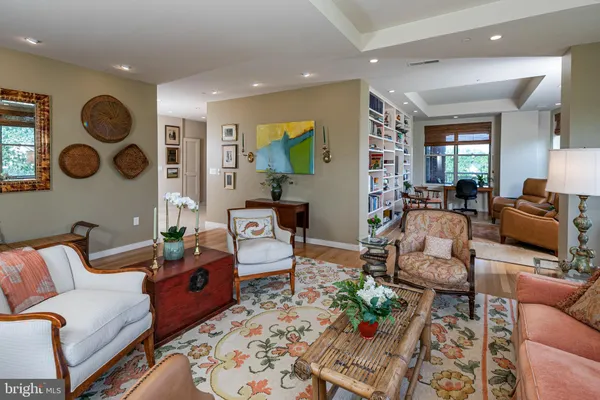 Property Slideshow image 3 of 20 | 2119 windrow dr 2119-2121, Princeton, NJ, 08540