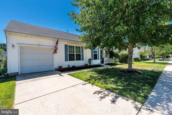Property Slideshow image 3 of 40 | 25 pelican, Tuckerton, NJ, 08087