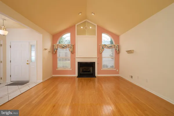 Property Slideshow image 3 of 40 | 119 bellflower rd, Langhorne, PA, 19047