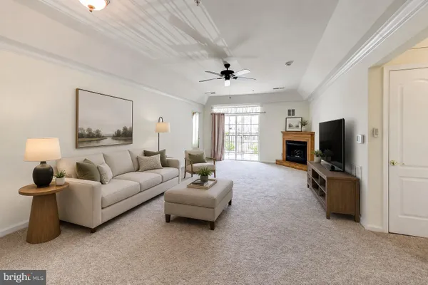 Property Slideshow image 2 of 40 | 8604 wandering fox trl 301, Odenton, MD, 21113
