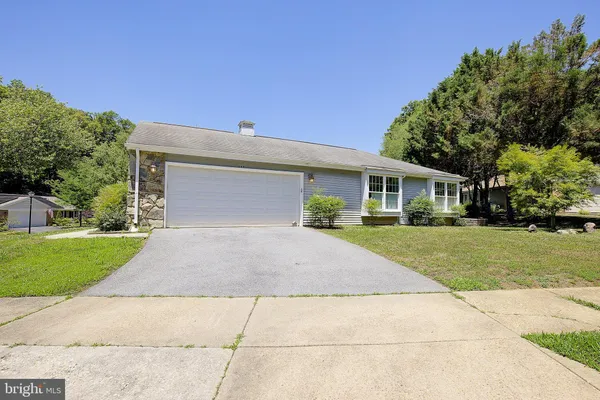 Property Slideshow image 2 of 31 | 848 deerwood ct, Annapolis, MD, 21401