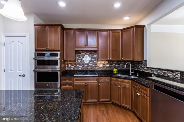 Property Slideshow image 3 of 88 | 2605 rockhampton rd, Ellicott City, MD, 21042