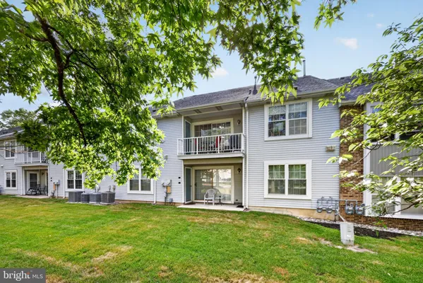 Property Slideshow image 3 of 35 | 5806 adelaide dr b, Mount Laurel, NJ, 08054