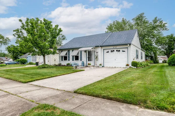 Property Slideshow image 3 of 29 | 58 marlborough dr, Southampton, NJ, 08088