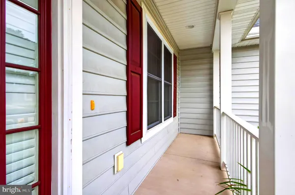Property Slideshow image 3 of 53 | 46 frankenberry dr, Georgetown, DE, 19947
