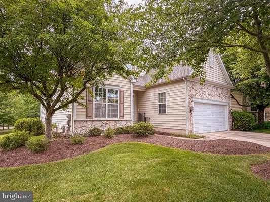 Property Slideshow image 3 of 49 | 40 betts dr, Washington Crossing, PA, 18977