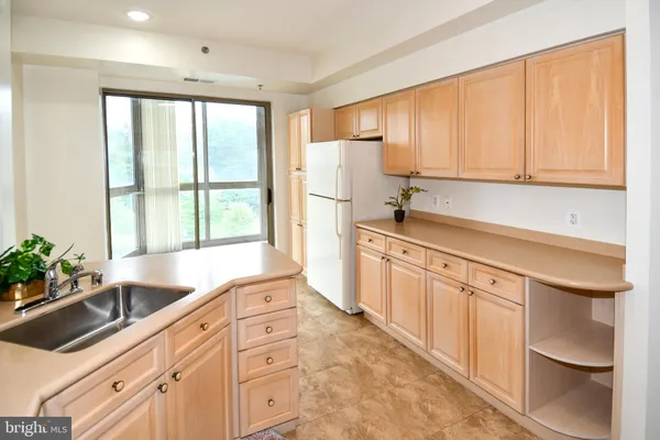 Property Slideshow image 3 of 65 | 3100 n leisure world blvd 320, Silver Spring, MD, 20906