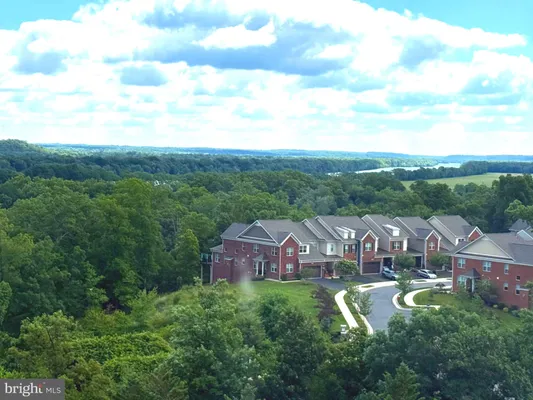 Property Slideshow image 3 of 46 | 19385 cypress ridge ter 809, Leesburg, VA, 20176