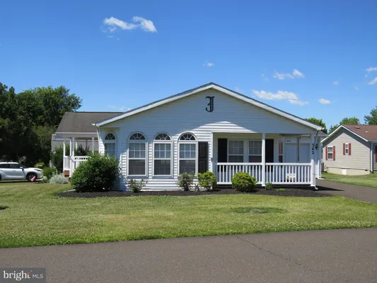 Property Slideshow image 2 of 40 | 342 spring meadow cir, New Hope, PA, 18938