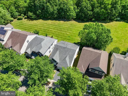 Property Slideshow image 3 of 67 | 132 einstein way, Cranbury, NJ, 08512