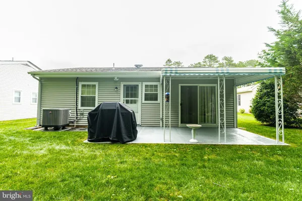 Property Slideshow image 3 of 23 | 73 huntington dr, Southampton, NJ, 08088