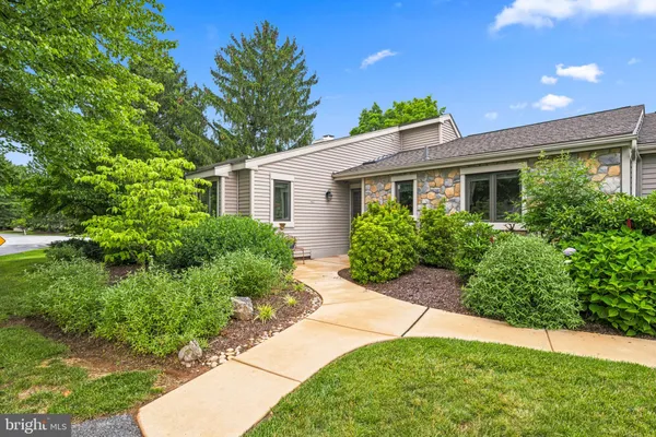 Property Slideshow image 3 of 76 | 602 franklin way 602, West Chester, PA, 19380