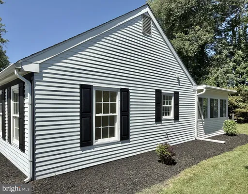 Property Slideshow image 2 of 22 | 4 heather pl, Southampton, NJ, 08088