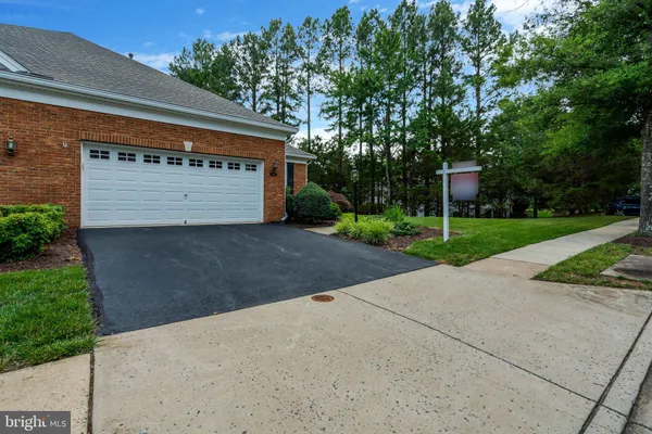 Property Slideshow image 3 of 91 | 5245 armour ct, Haymarket, VA, 20169